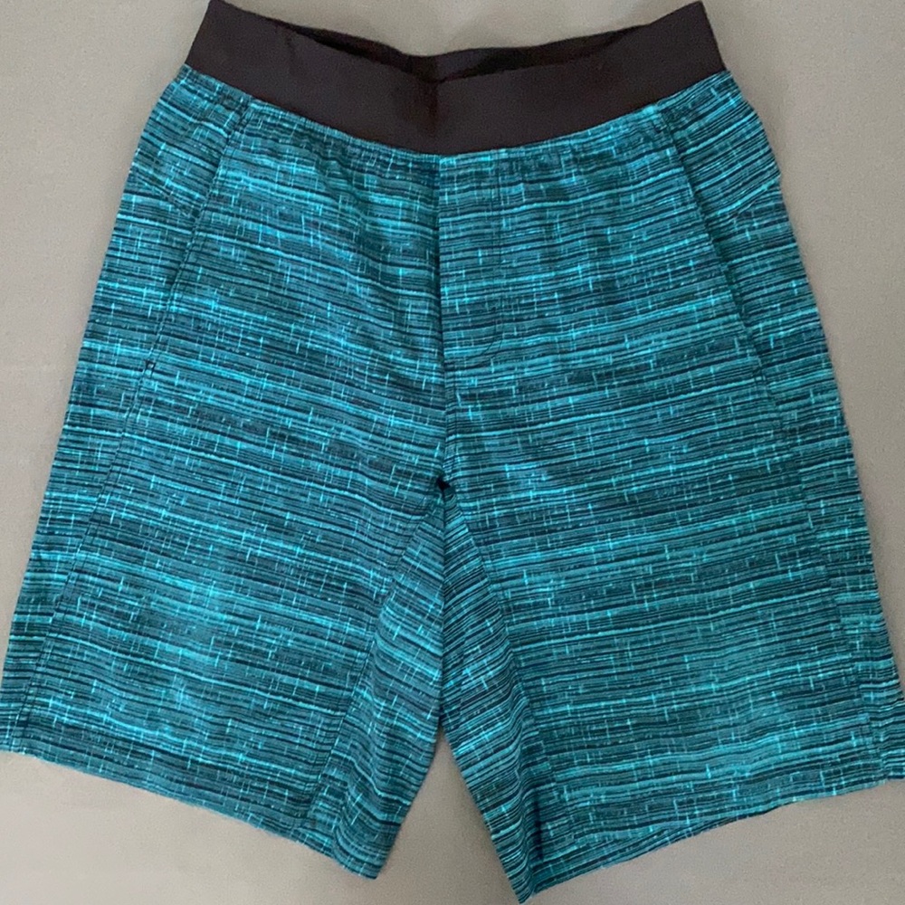 lululemon core shorts (men’s)